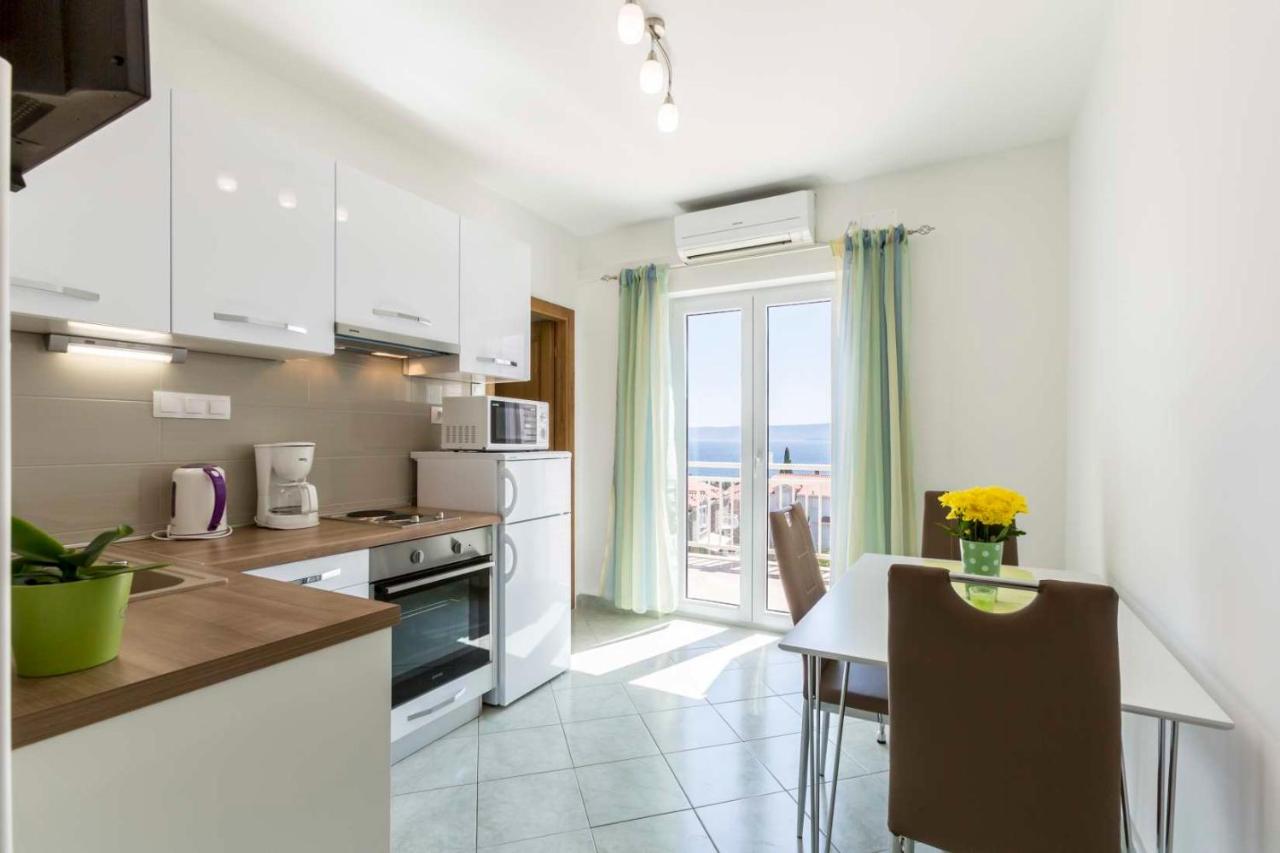 Apartmani Bezmalinovic Bol Exterior foto